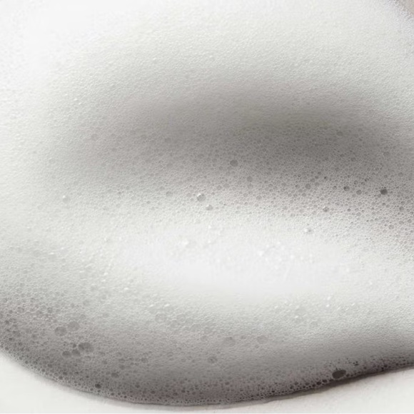 Elemis Cleansing Foam - Picture 6 of 11